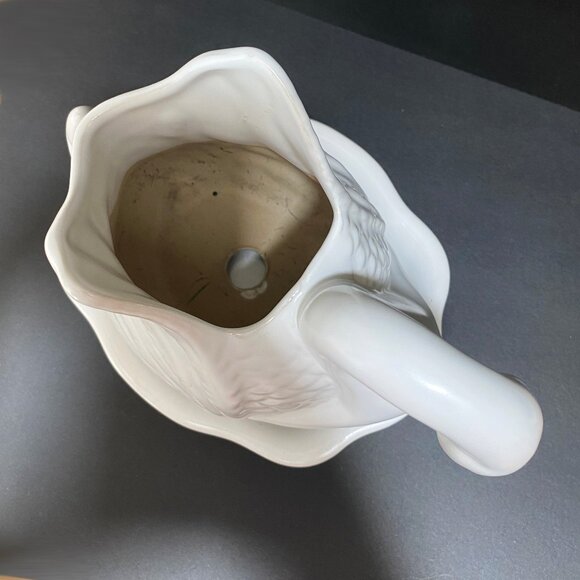 Adorable Little White Swan Planter with Attached Saucer in White - Picture 4 of 7